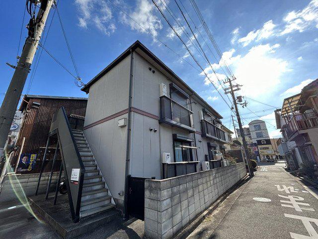 フローラ西新町