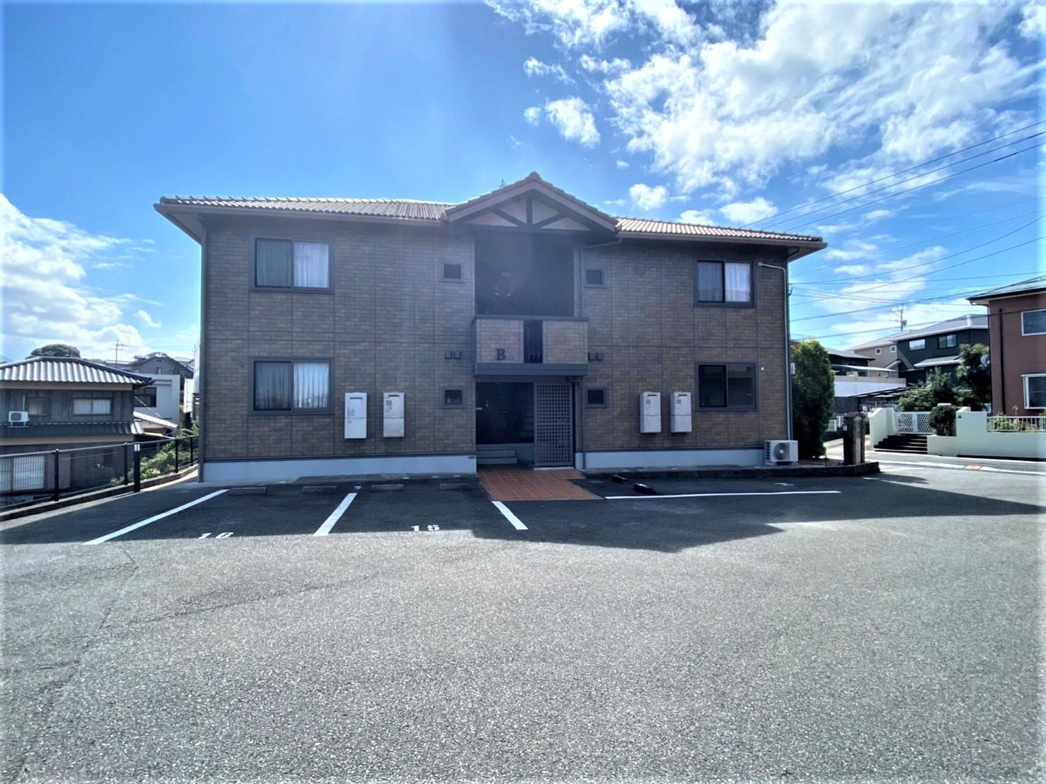 クレール塚の原B棟