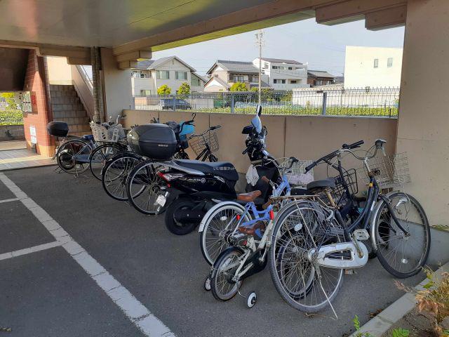 クローバーガーデンC