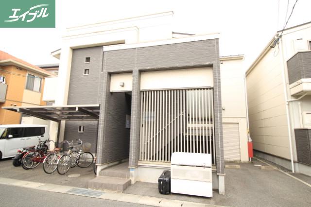 クレフラスト北長瀬 A棟