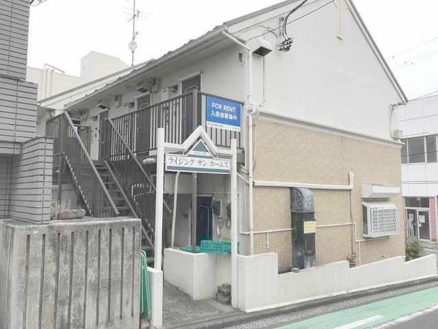 ライジングサンホームズ