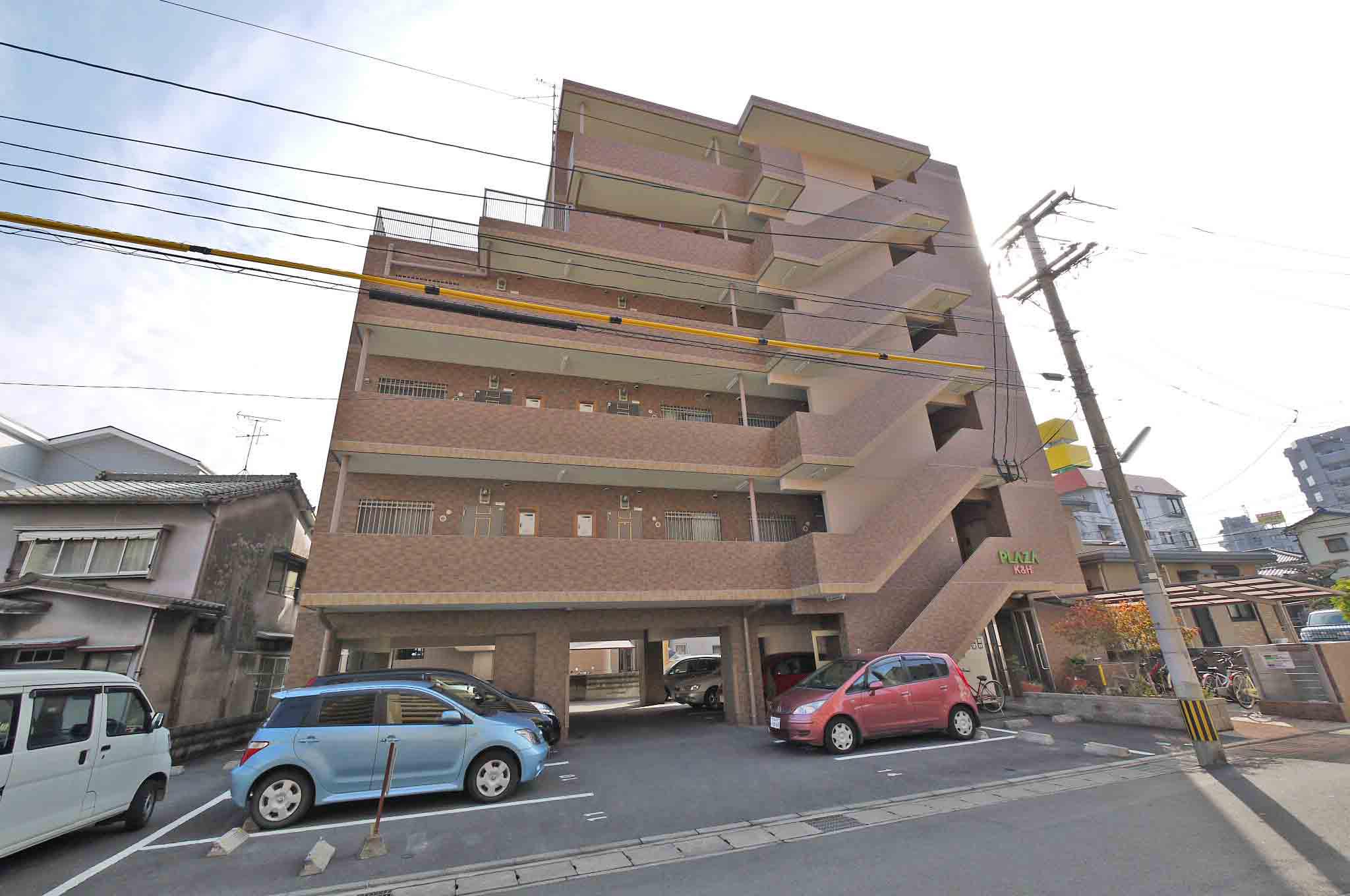 PLAZA K&H