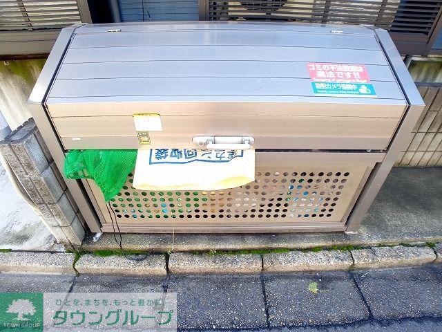 レオパレスアクア