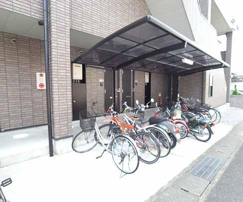 アンプルールフェール太秦II