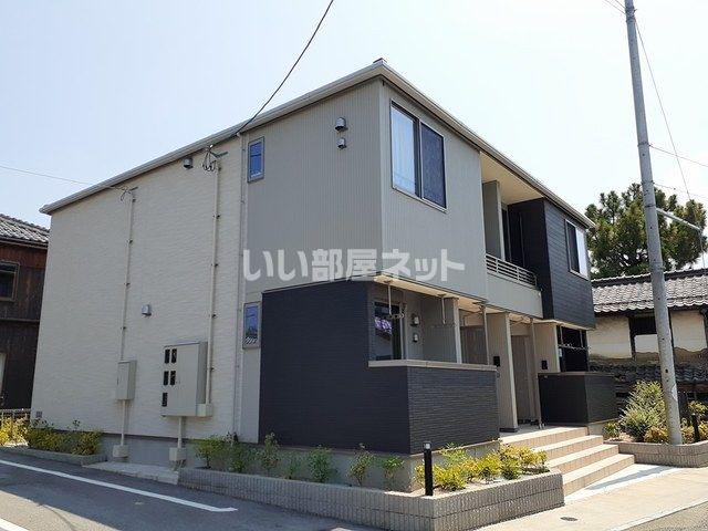 メルカート エスト