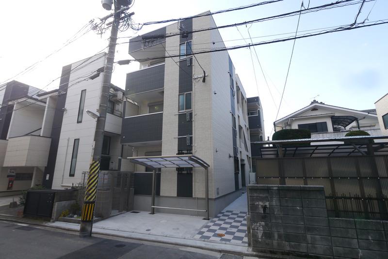 イル・フィオーレ箱崎