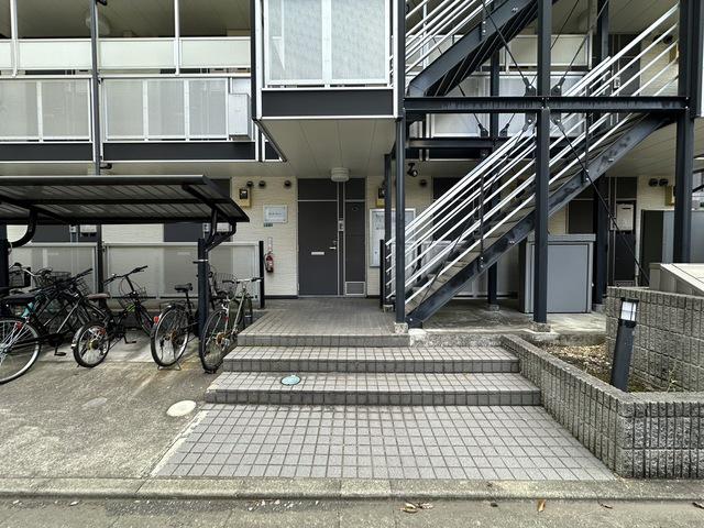 レオパレスヴェラ コート