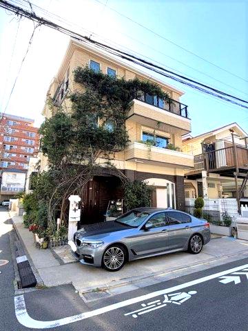 新宿区若葉三丁目アパート