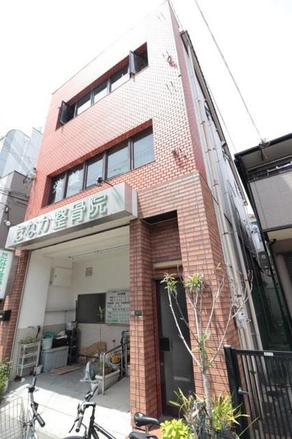INビル