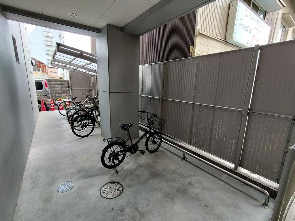 クレスト南小倉