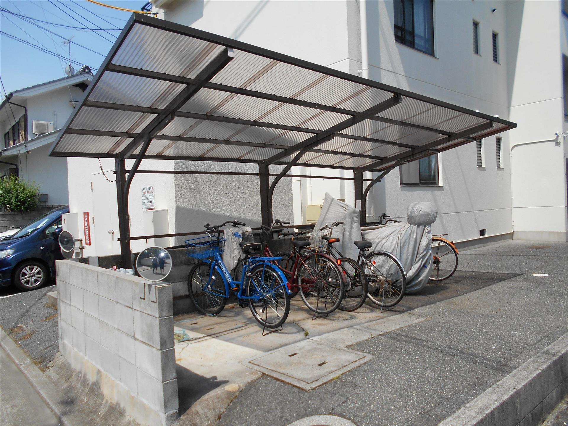 ハイツ向鶴B棟