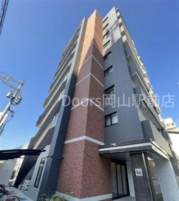 LE CUBE駅前町