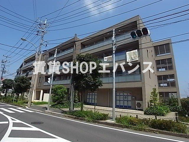 クレストコート