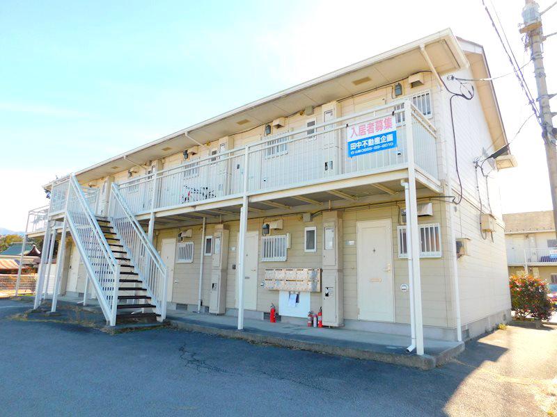 パティオ春日居C(1K/2階)