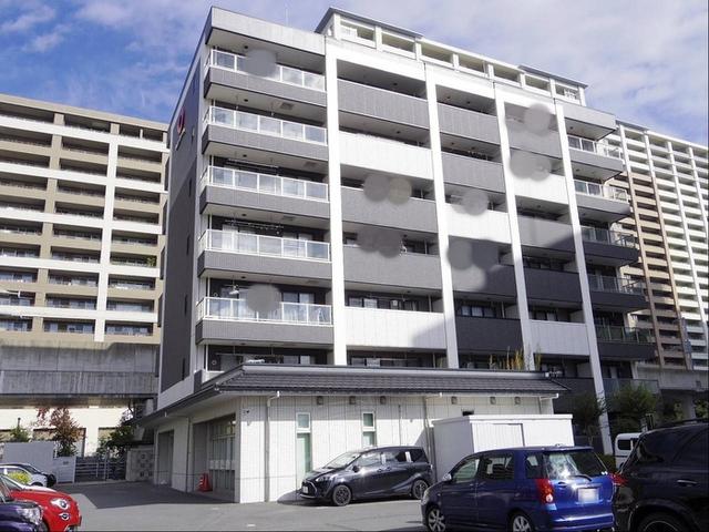 PARK SIDE RESIDENCE
