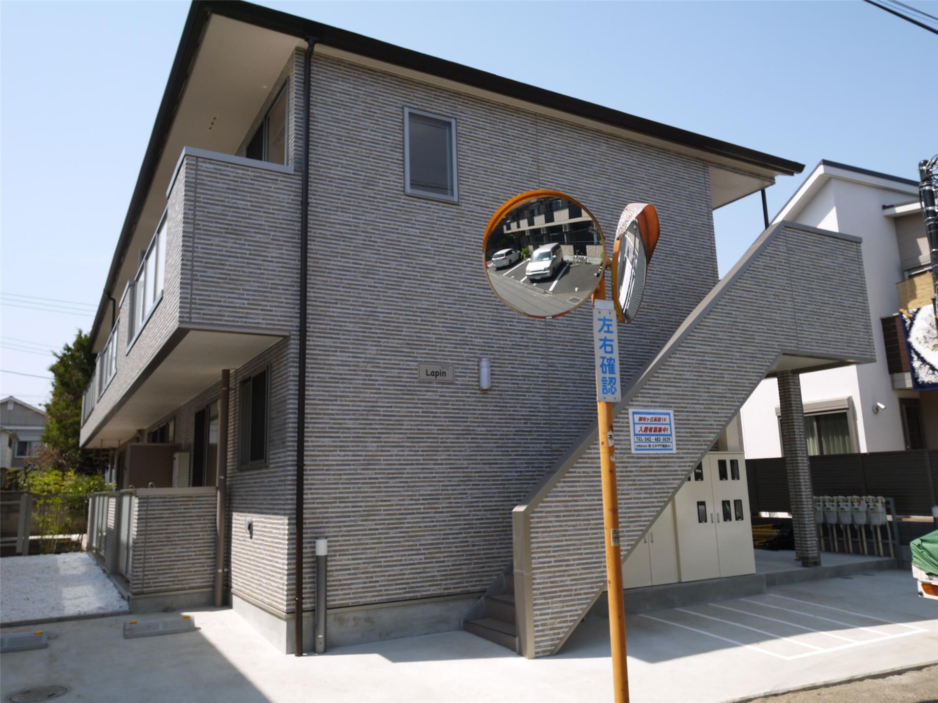 京王線 布田駅 徒歩10分  築13年