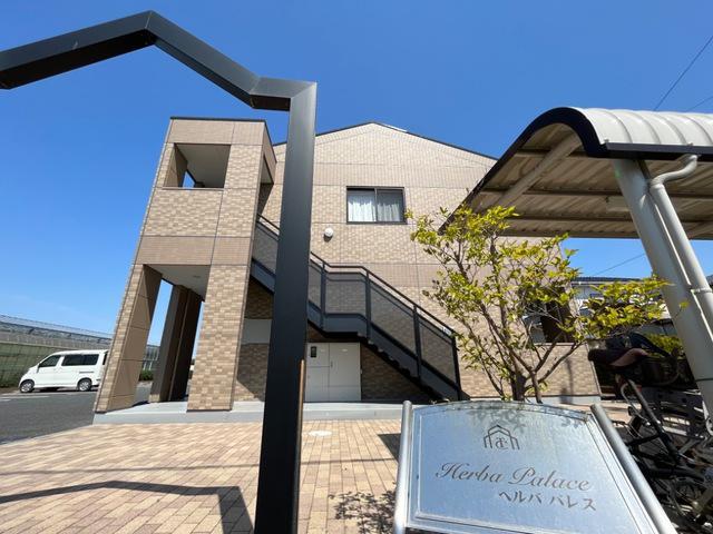 旭市鎌数 2階1LDK