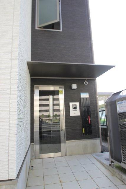 LED矢賀駅前