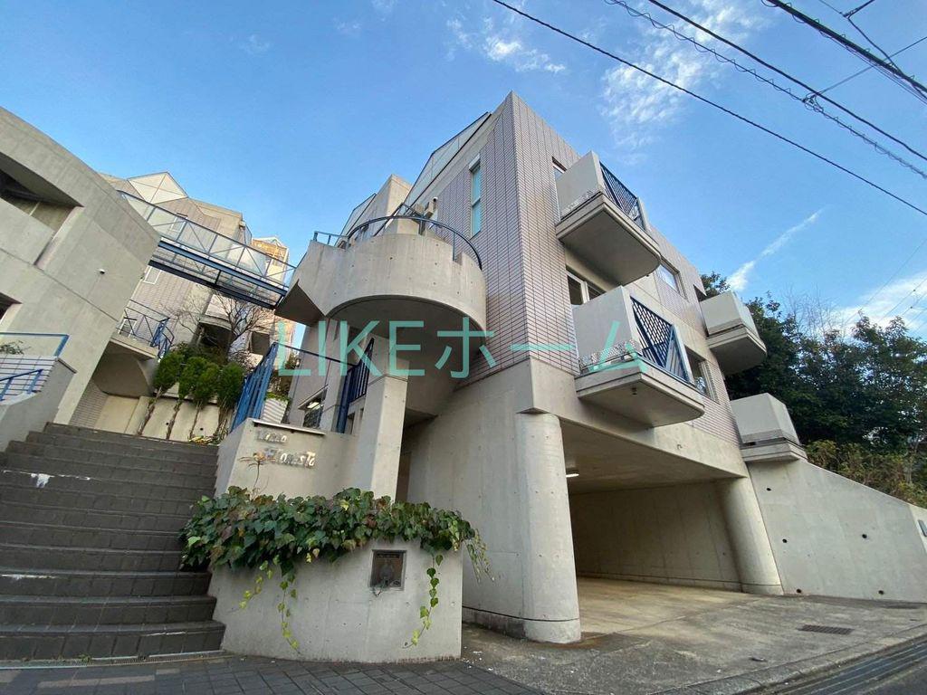 VILLA FLORESTA W棟
