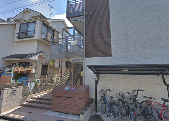 ＪＲ横浜線 大口駅 徒歩16分 3階建 築10年