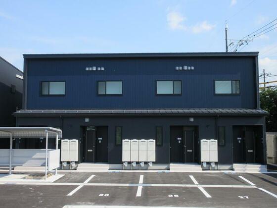 アバンティ中冨居C棟