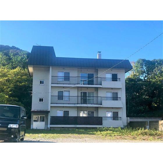 港南町アパートメント
