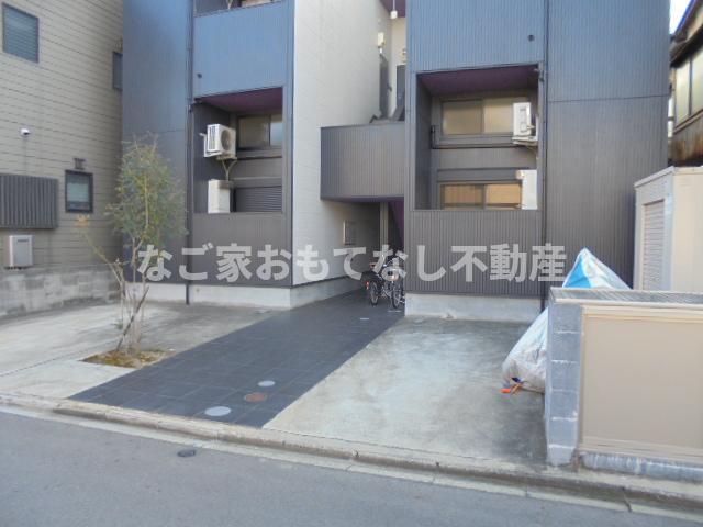 地下鉄鶴舞線 庄内通駅 徒歩8分 2階建 築14年