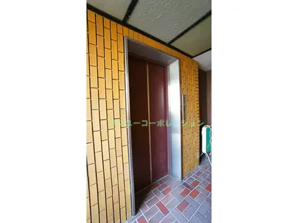 アンバービル(1K/3階)の外観写真