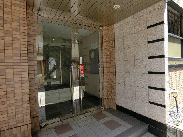 ラッキーセンター河堀口