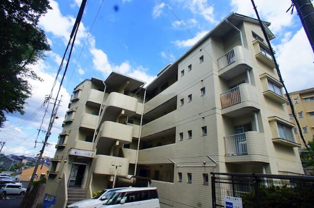 プレアール青山