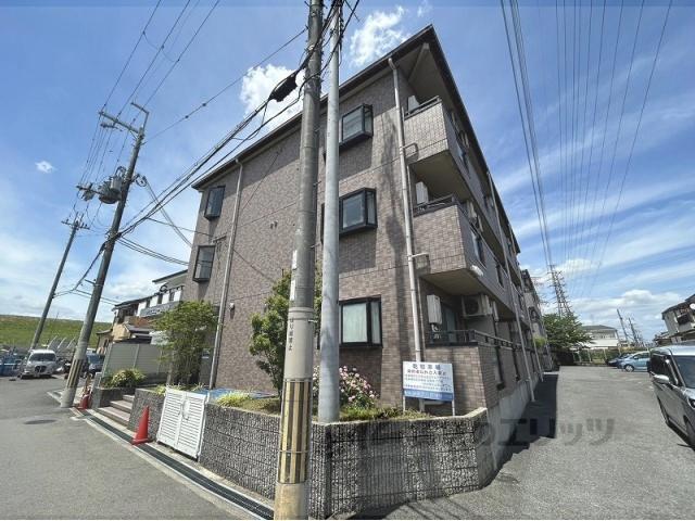 ラヴェニュー西牧野