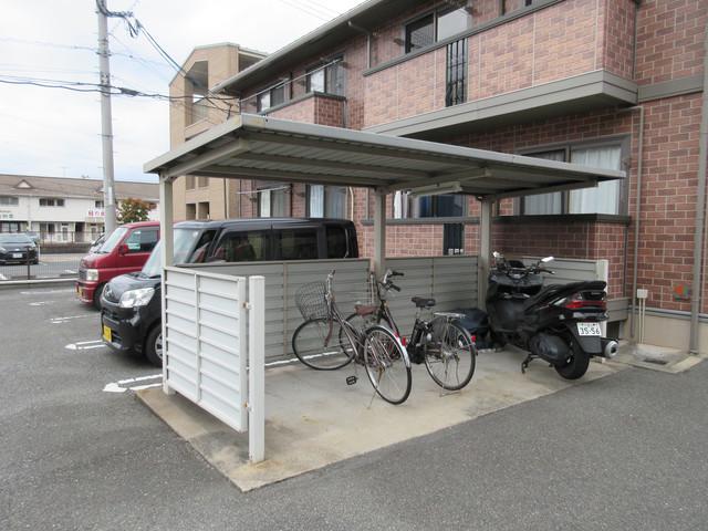 アローネB棟