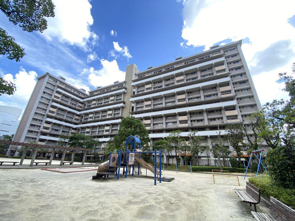 鴨池2丁目団地1号棟