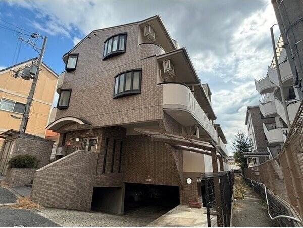 メゾンソレイユ