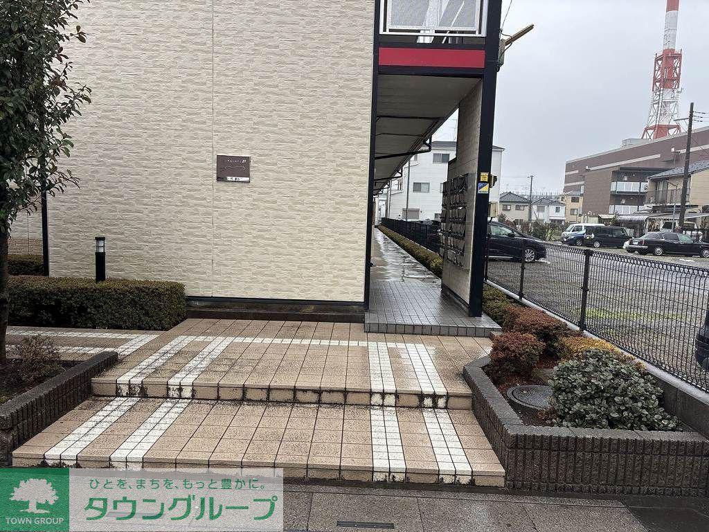 レオパレス山崎85