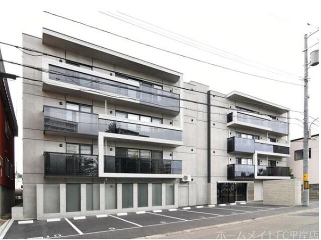 ラヴィ南平岸 