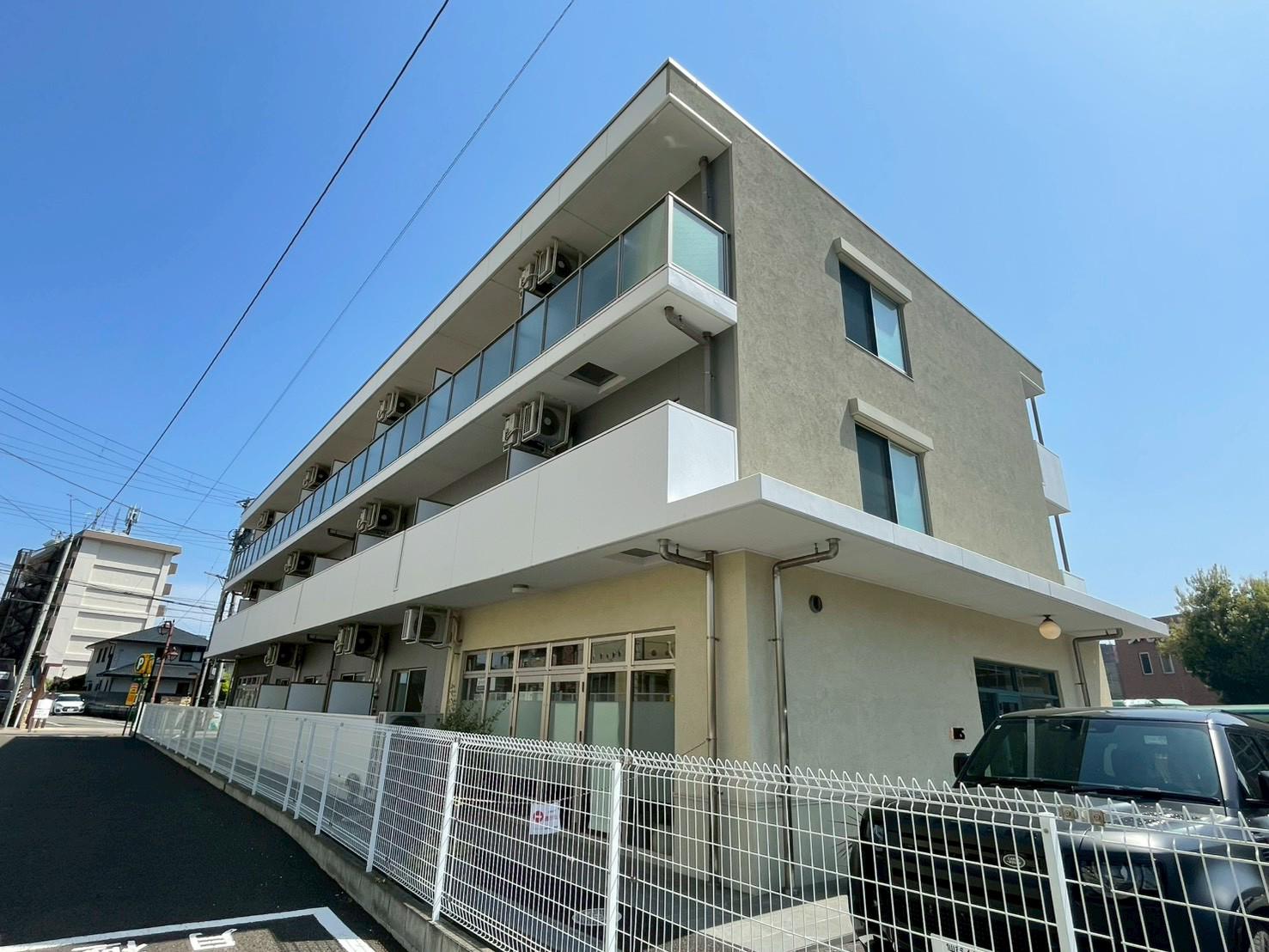 アスコット河原町駅前