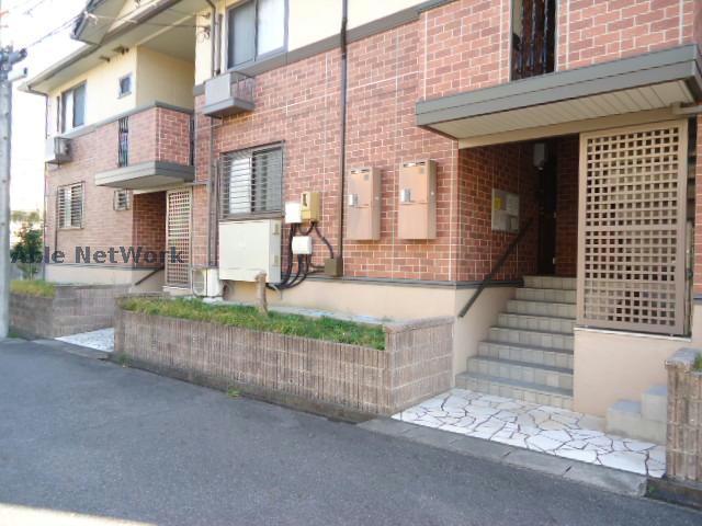 ロイヤルステージ A棟