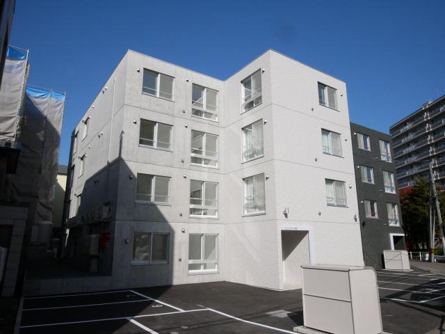 VIA LATTEA 美園