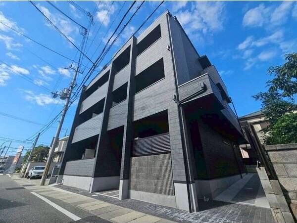 ルナ大久保駅前