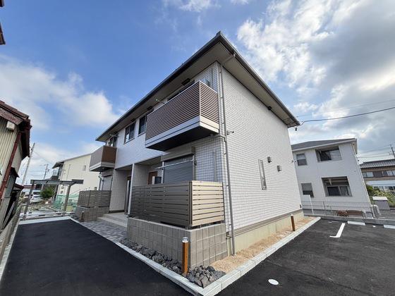 ユアメゾン西富田
