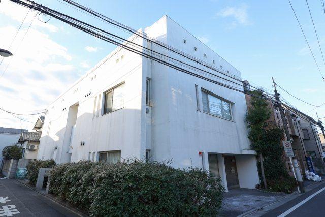 東京メトロ有楽町線 千川駅 徒歩4分 3階建 築21年