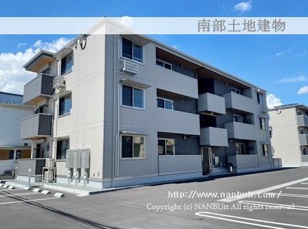 D-RESIDENCE川口A