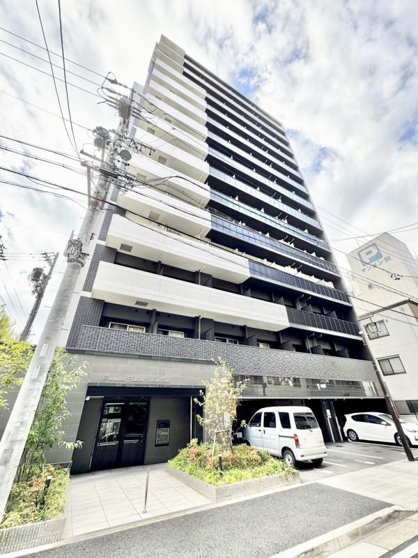 プレサンス伏見アーバンベース