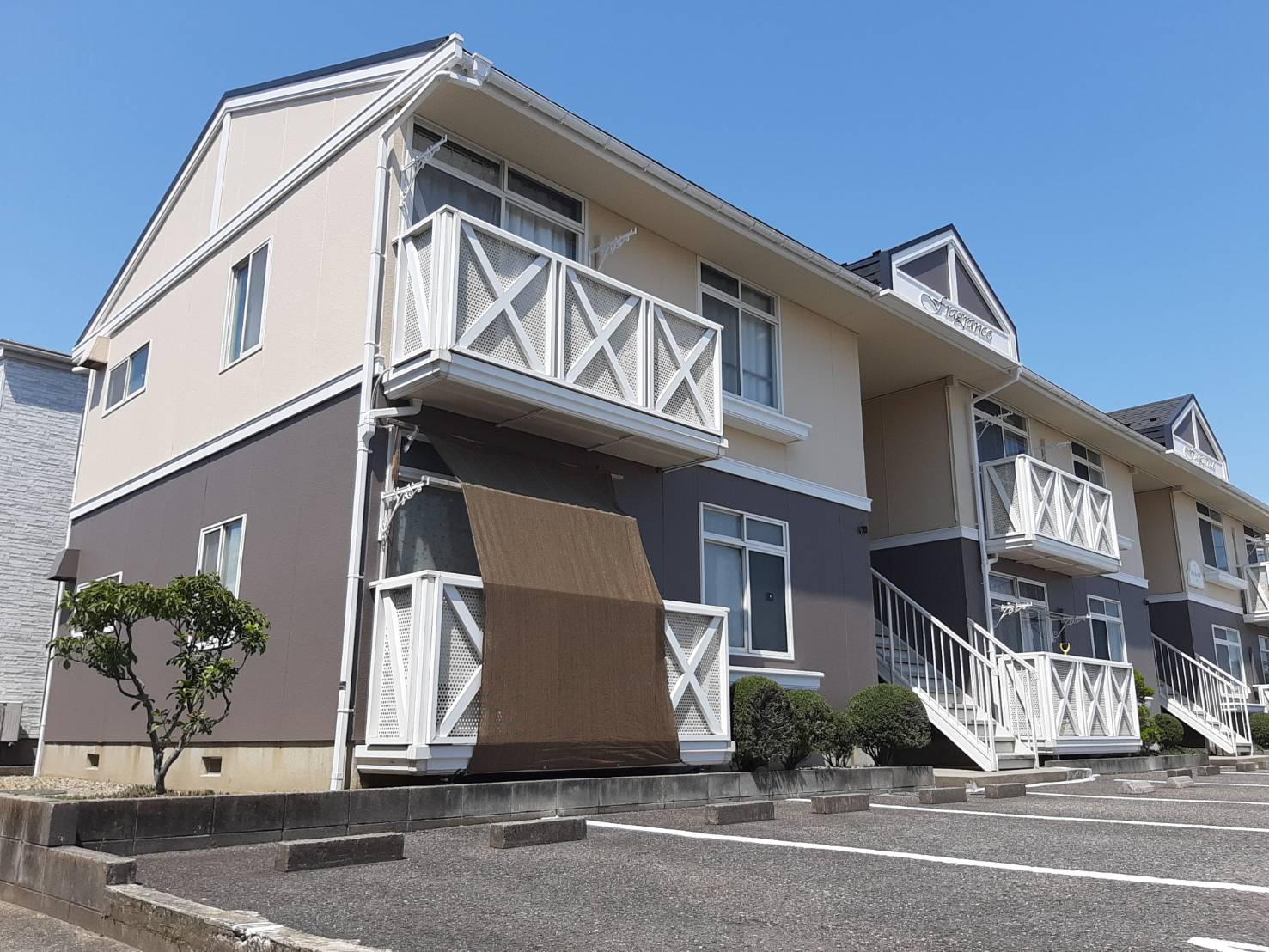ドウエル白根A(2DK/1階)