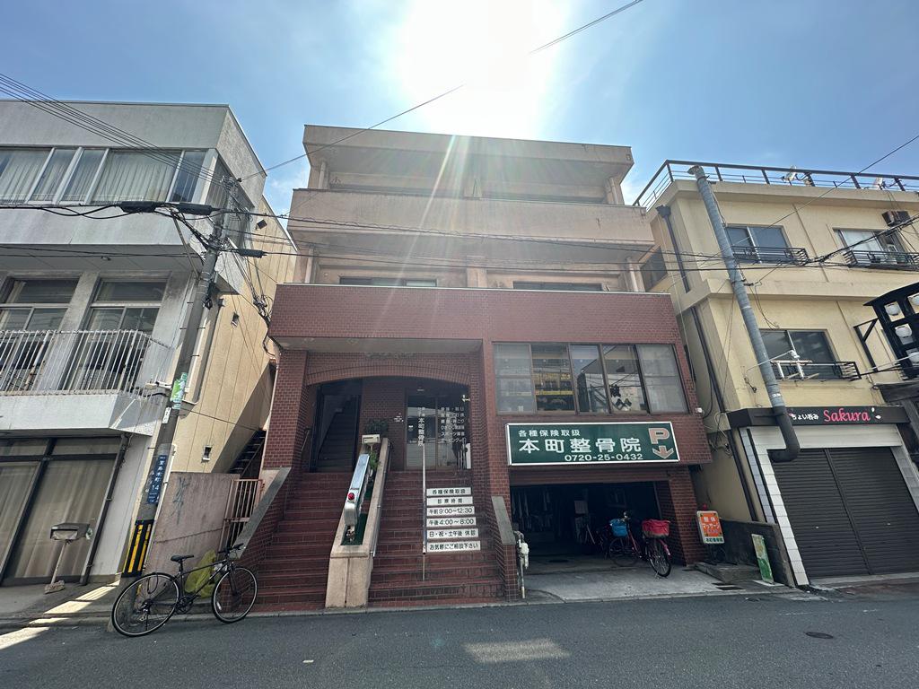 ロイヤル萱島本町
