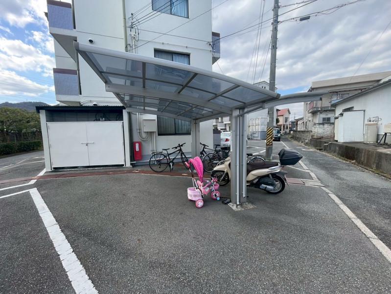 サンハイツ上滝野 D棟