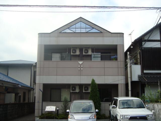 カーティアスF