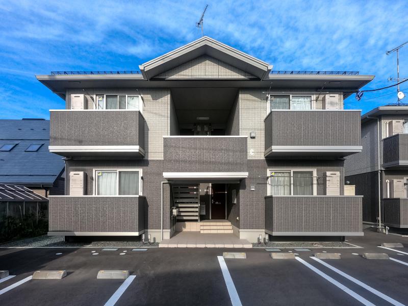 コモライズ新井田西 C