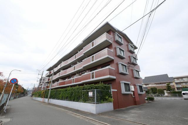 カームヒルズ板付